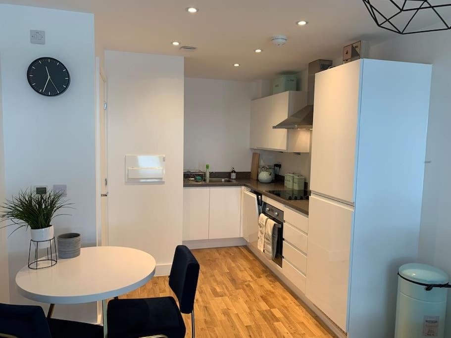 Mulberry House Lägenhet Stevenage Exteriör bild